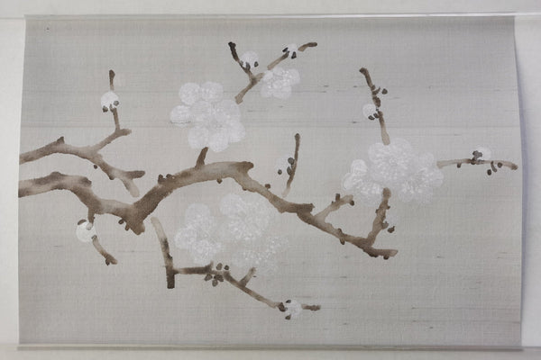 G-018 SAMPLE in STOCK for Prunus in unconscious style on Gray Silk CS-63